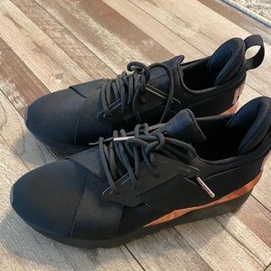 Puma muse shoes black and rose gold